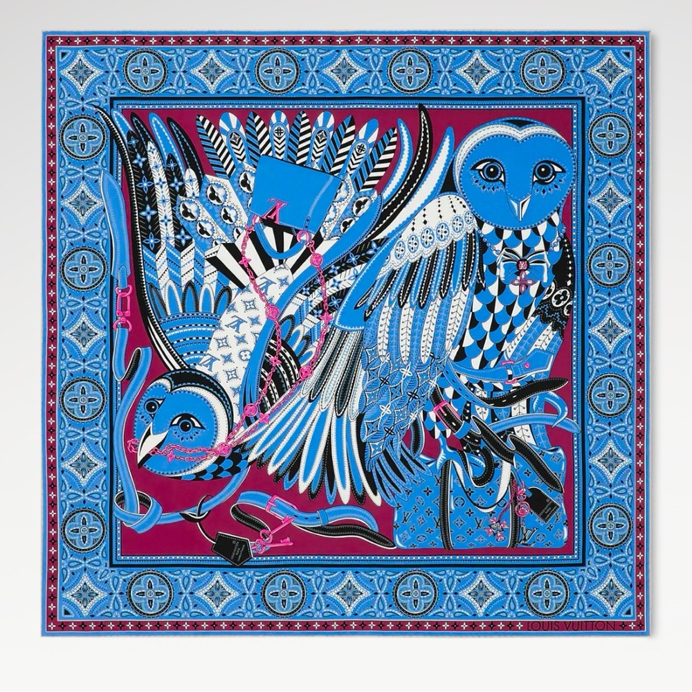 NEW Louis Vuitton silk scarf